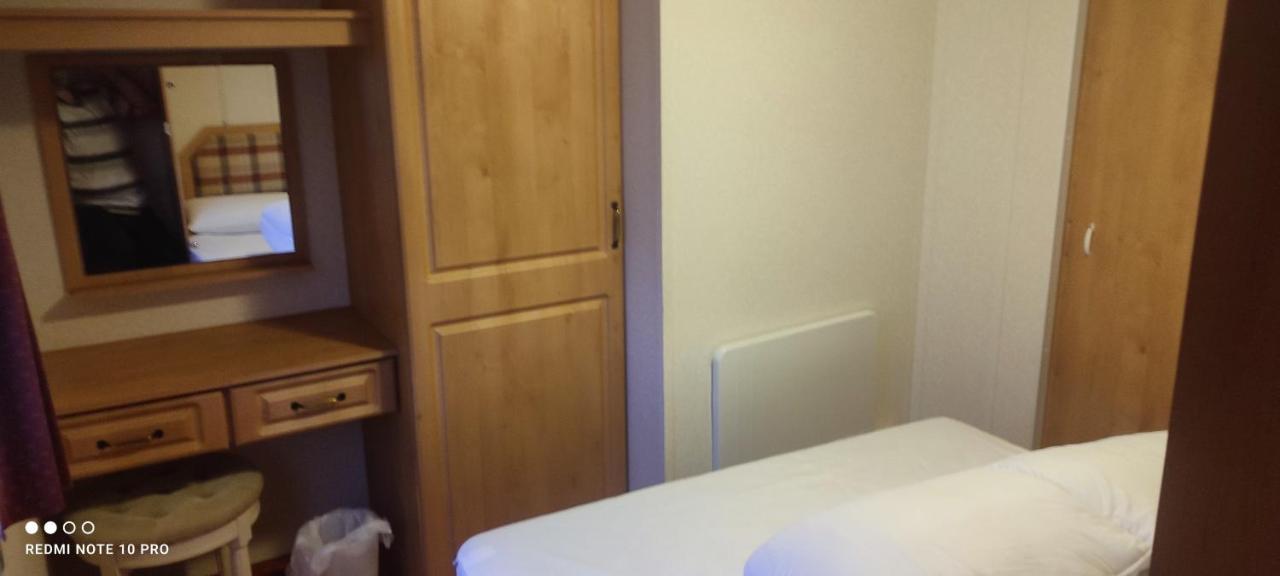 Beachside, Family-Friendly, Wifi, 6 Berth Caravan 19 In Ingoldmells Exterior foto