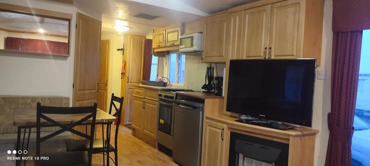 Beachside, Family-Friendly, Wifi, 6 Berth Caravan 19 In Ingoldmells Exterior foto